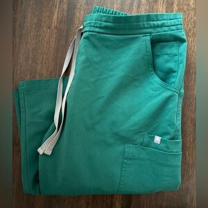 Figs Yola Pant in Hunter Green